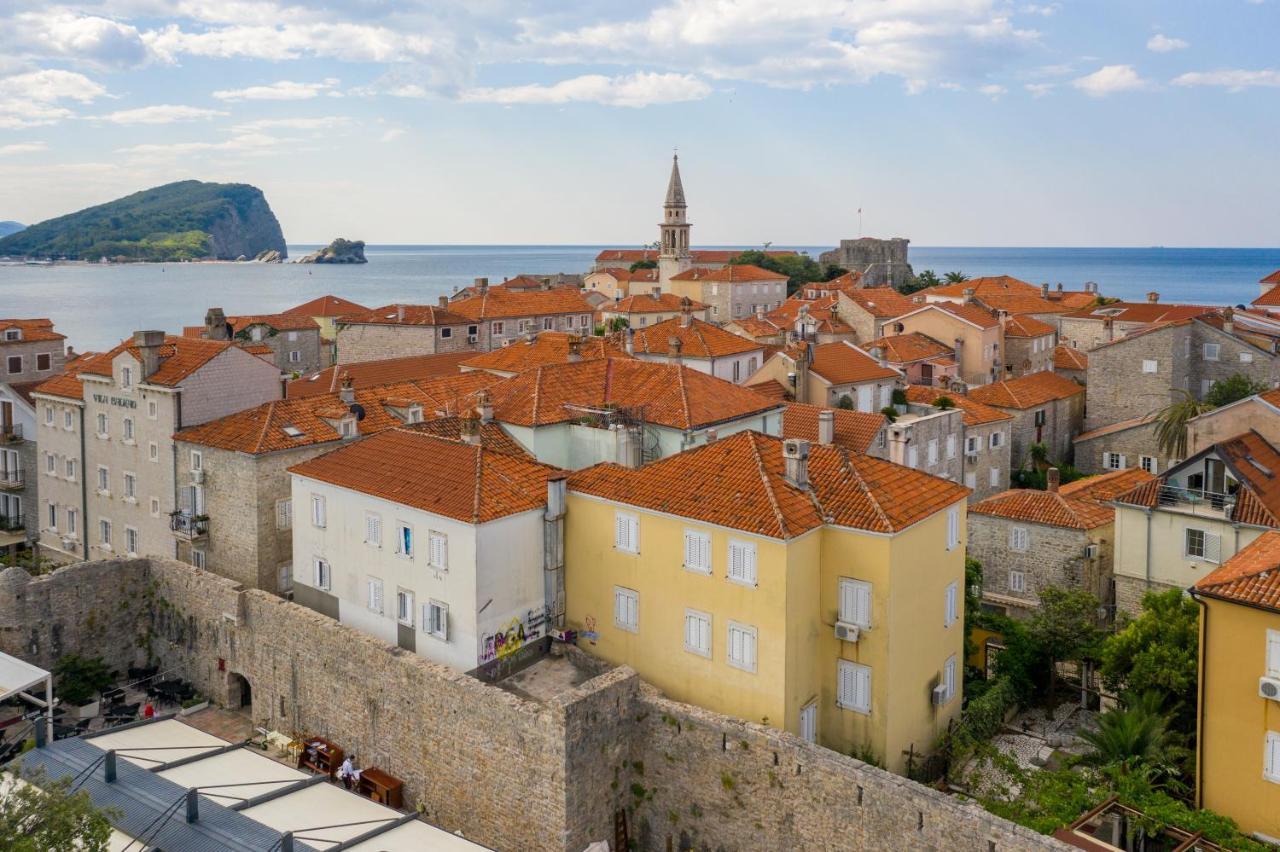 Regina Apartments Budva Eksteriør bilde